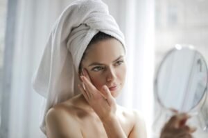 Lire la suite à propos de l’article Comment bien hydrater sa peau ?